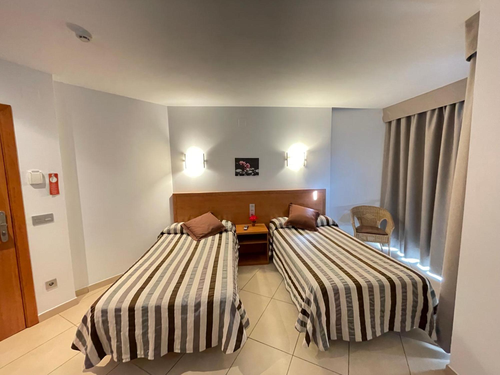 Hotel Avenida El Morell Luaran gambar